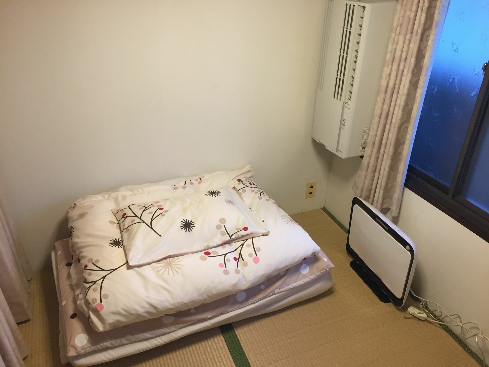 Guesthouse Usagi-Momiji Kyoto Buitenkant foto